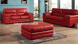 sofa vermelho